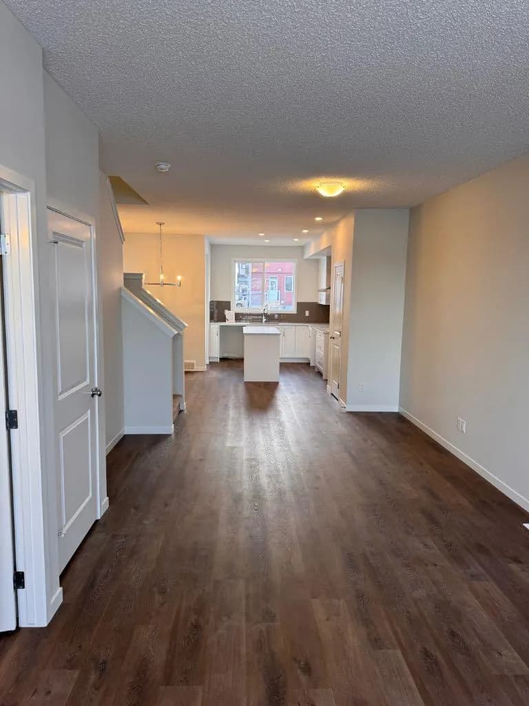 Semi Detached (Half Duplex)