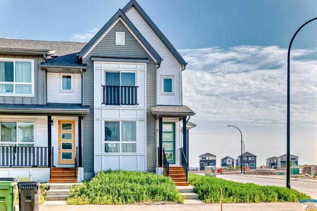 Semi Detached (Half Duplex)
