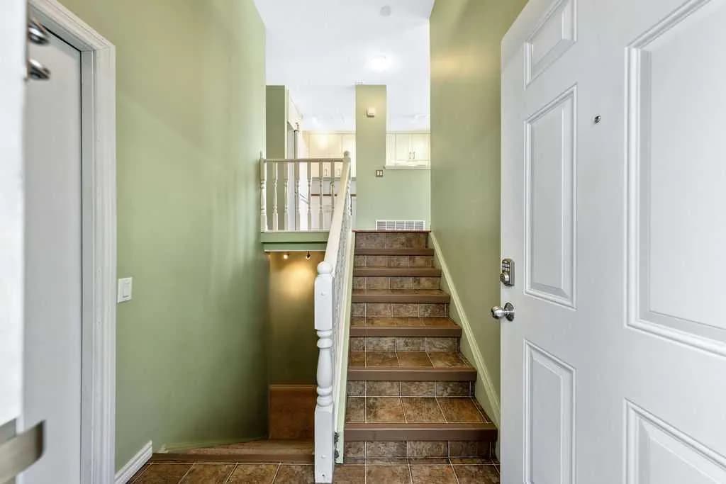 Semi Detached (Half Duplex)