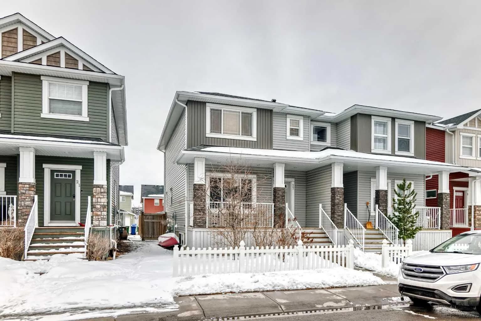 Semi Detached (Half Duplex)