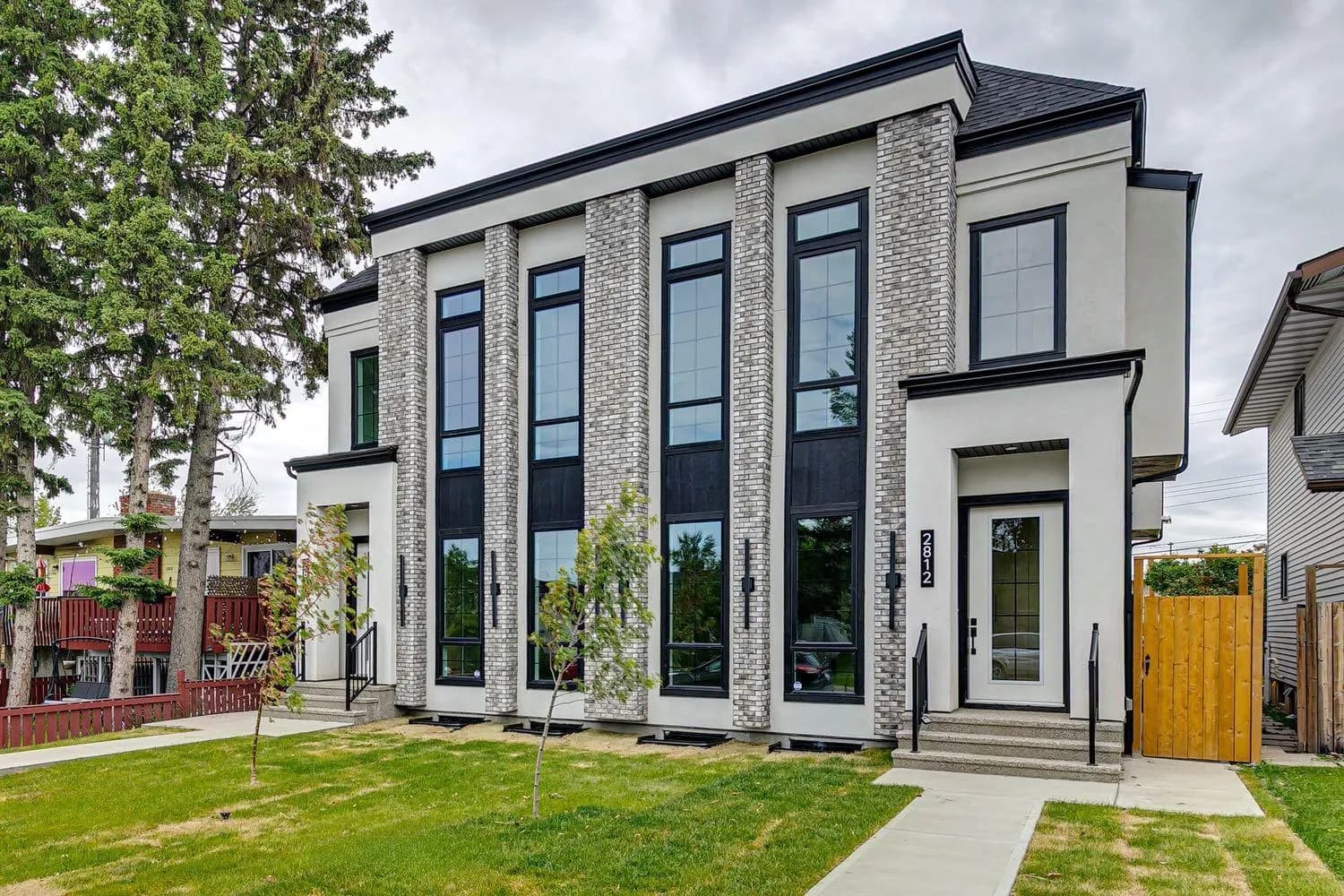 Semi Detached (Half Duplex)