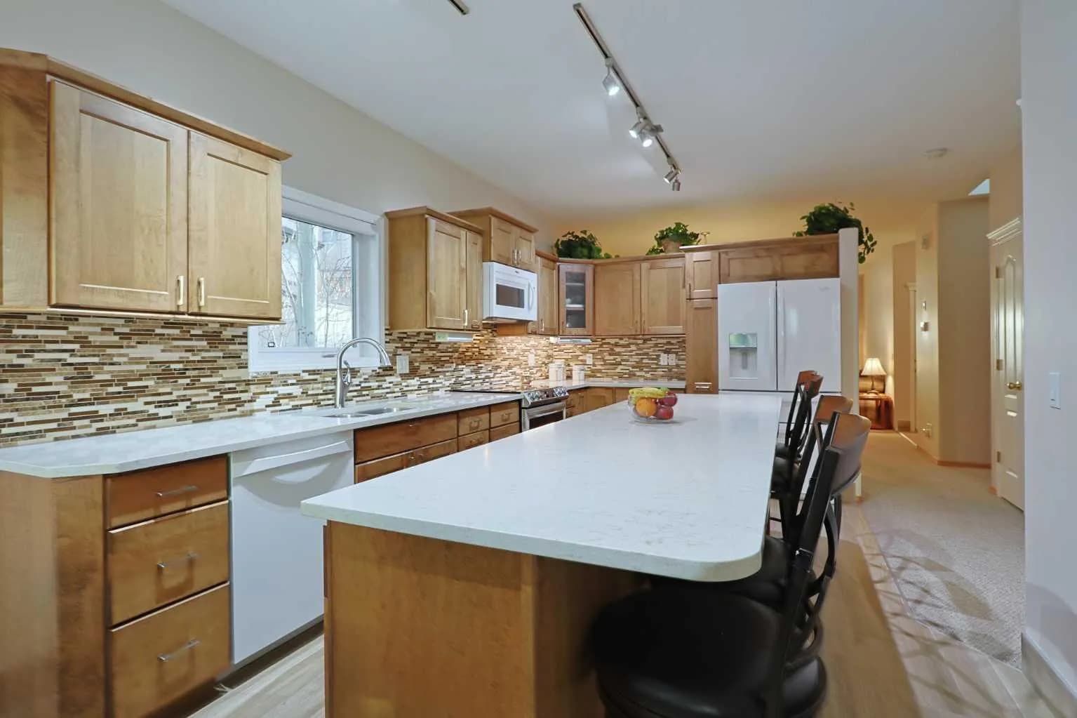 Semi Detached (Half Duplex)