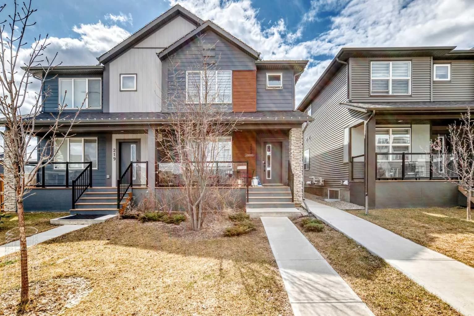 Semi Detached (Half Duplex)
