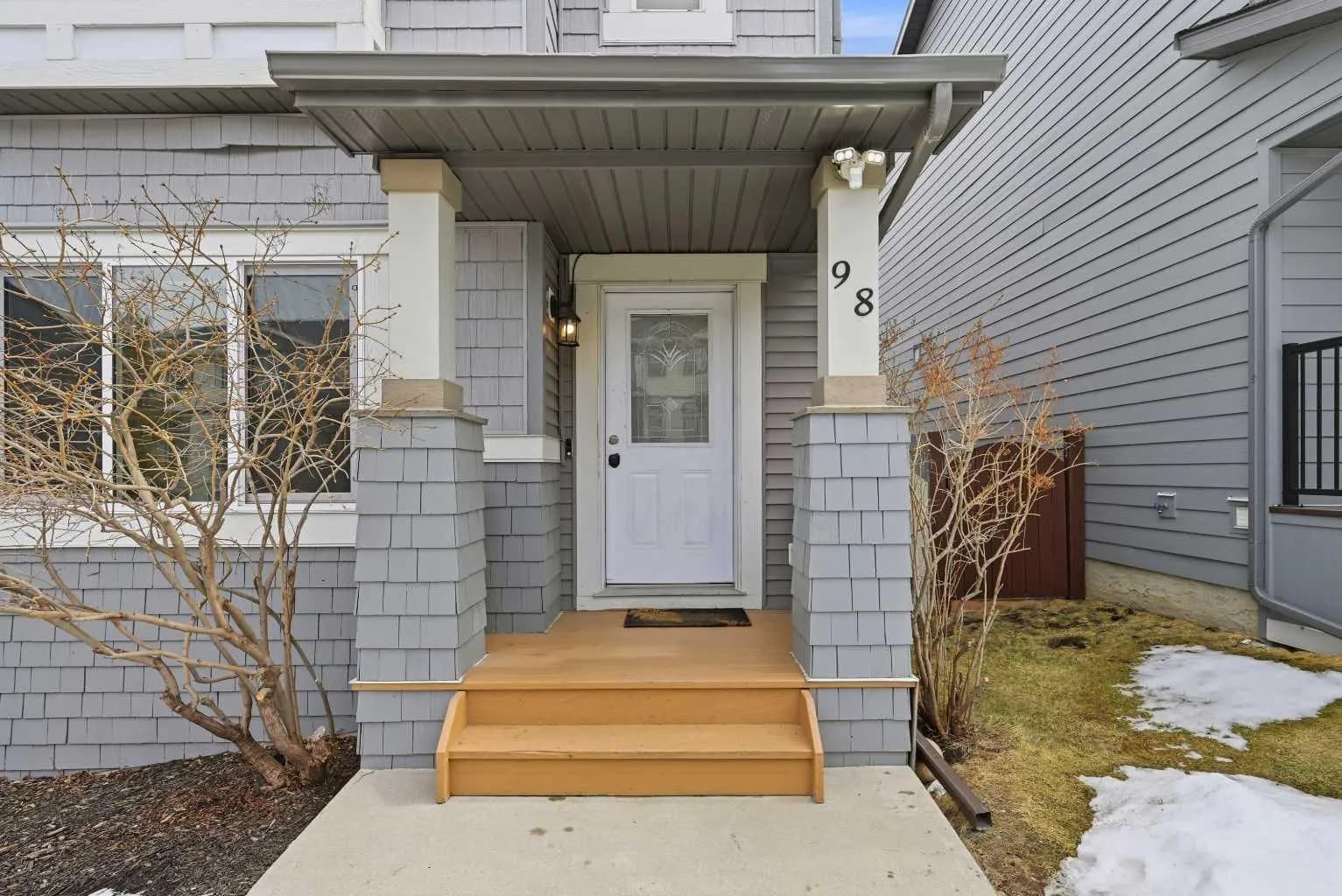 Semi Detached (Half Duplex)
