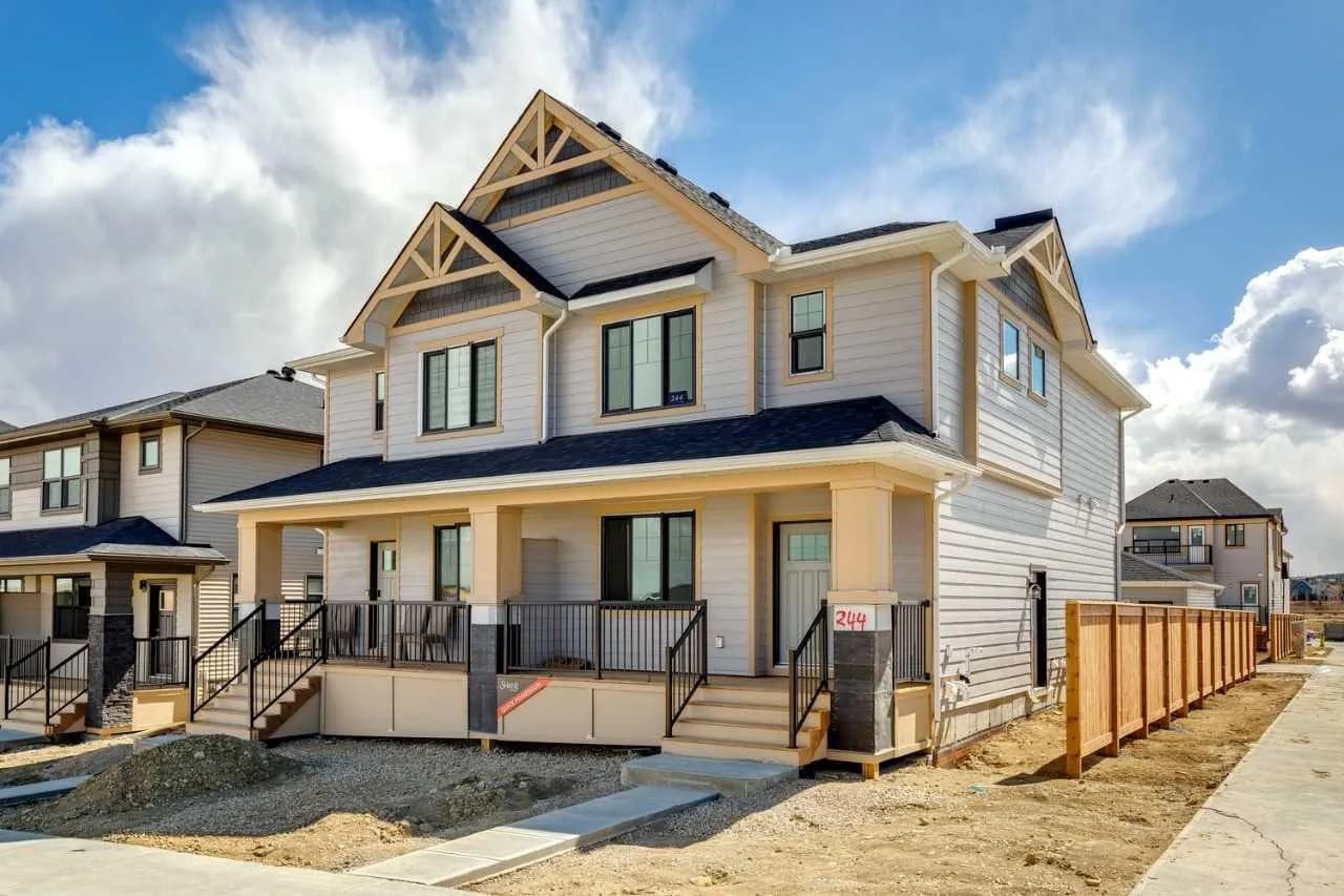 Semi Detached (Half Duplex)