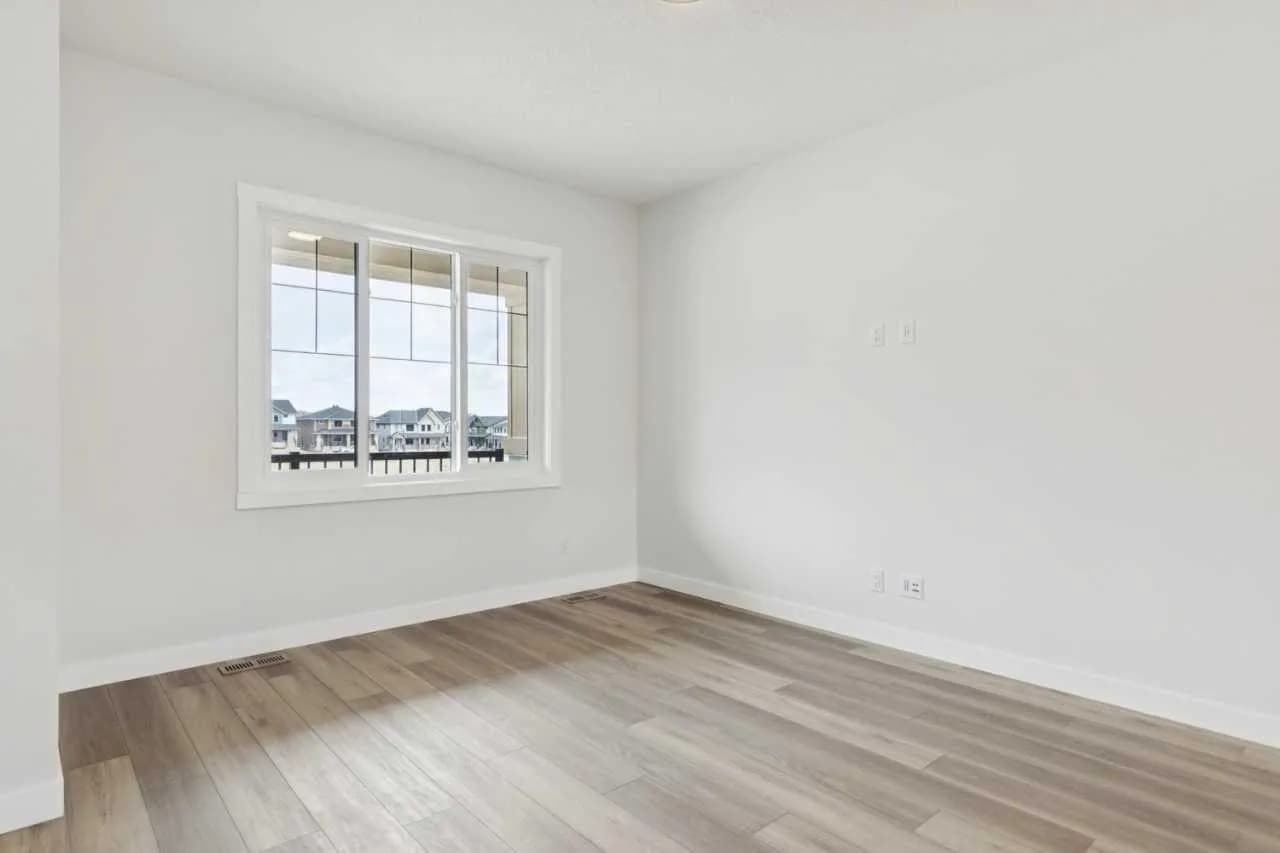 Semi Detached (Half Duplex)
