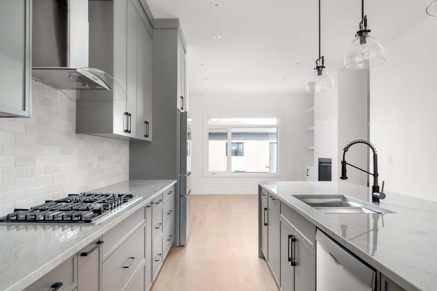 Semi Detached (Half Duplex)