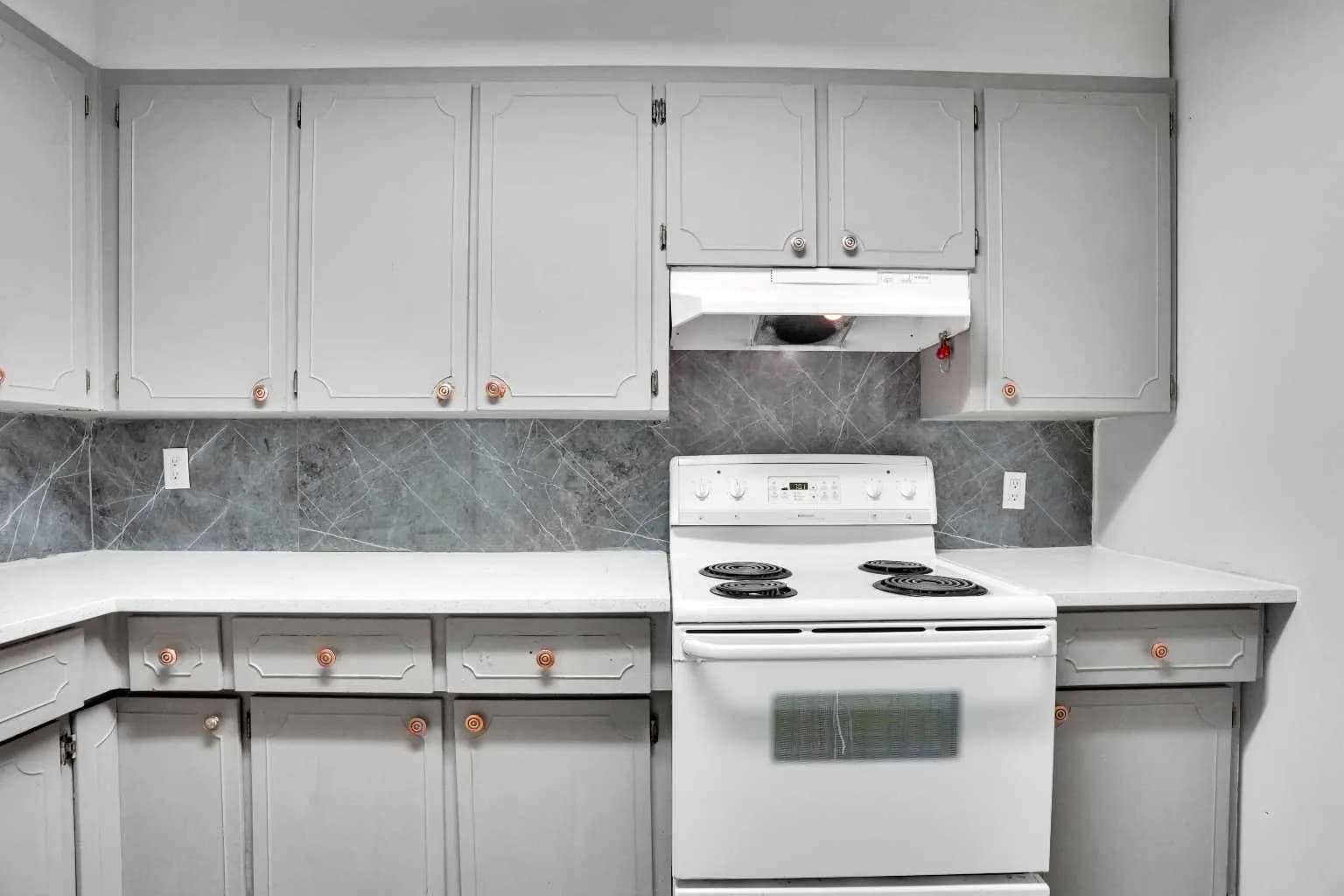 Semi Detached (Half Duplex)
