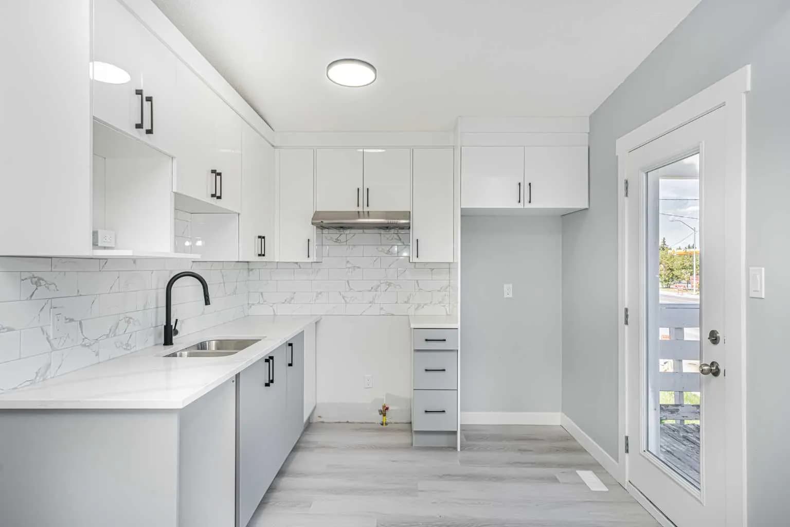 Semi Detached (Half Duplex)
