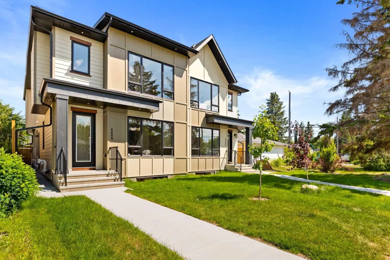 Semi Detached (Half Duplex)