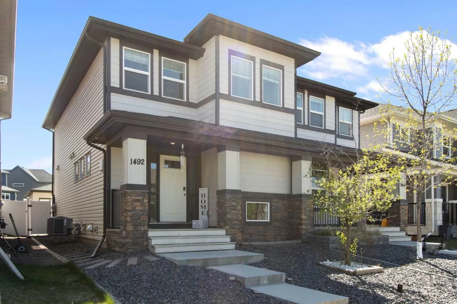 Semi Detached (Half Duplex)