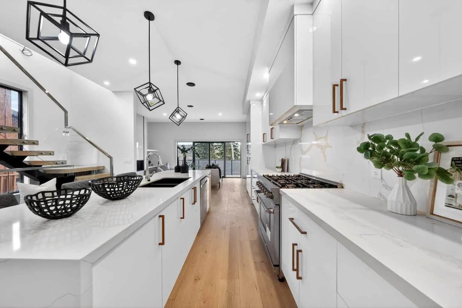 Semi Detached (Half Duplex)