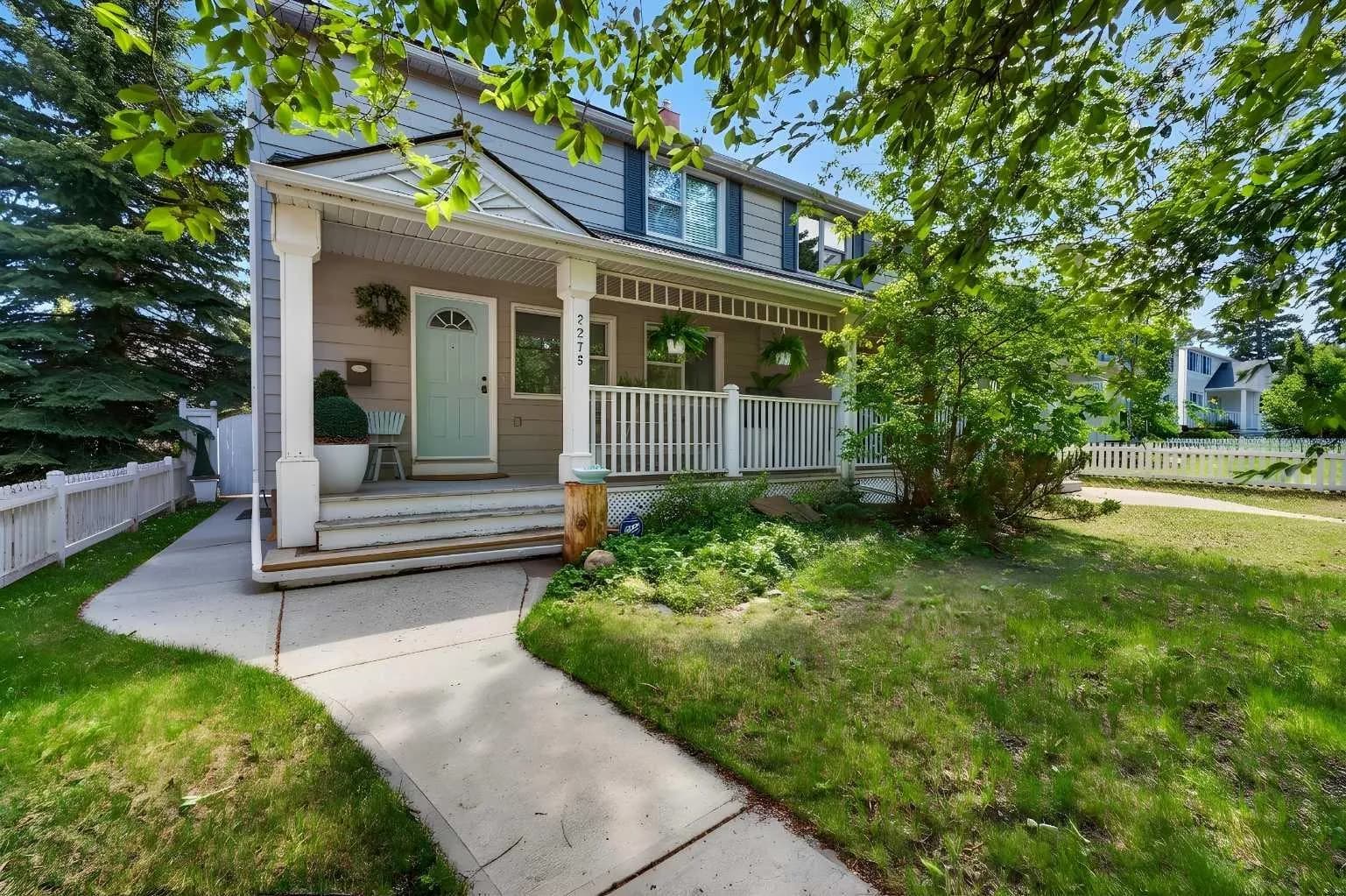 Semi Detached (Half Duplex)