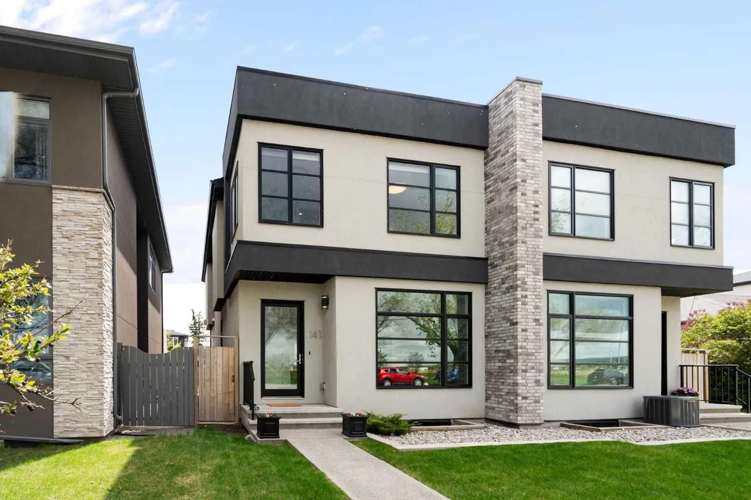 Semi Detached (Half Duplex)