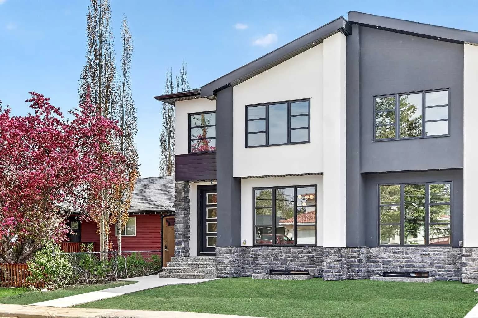 Semi Detached (Half Duplex)