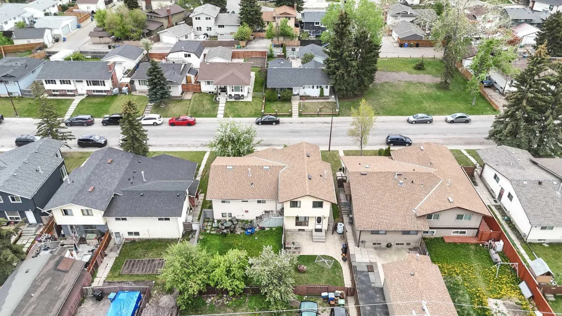 Semi Detached (Half Duplex)
