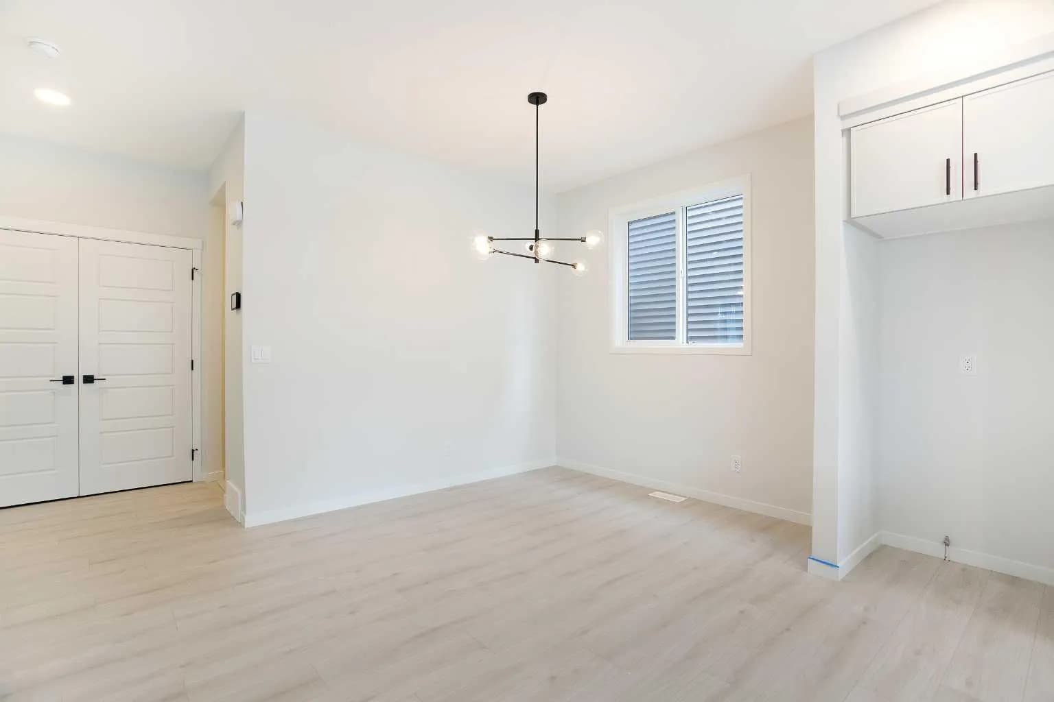 Semi Detached (Half Duplex)