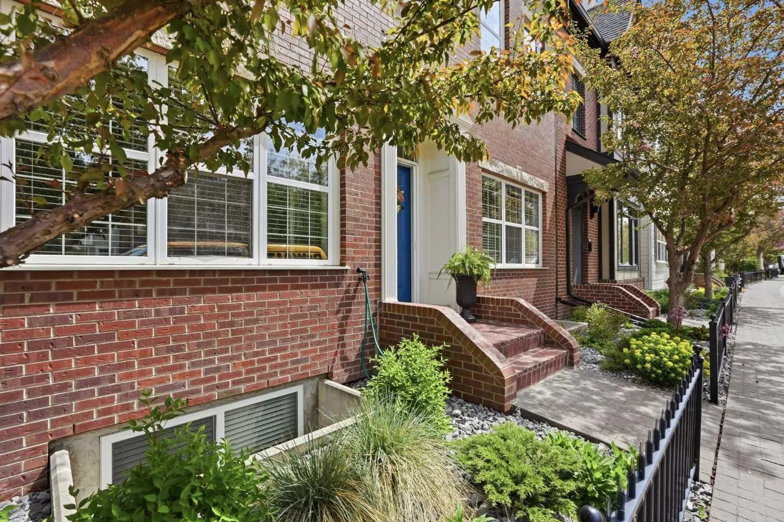 Row/Townhouse