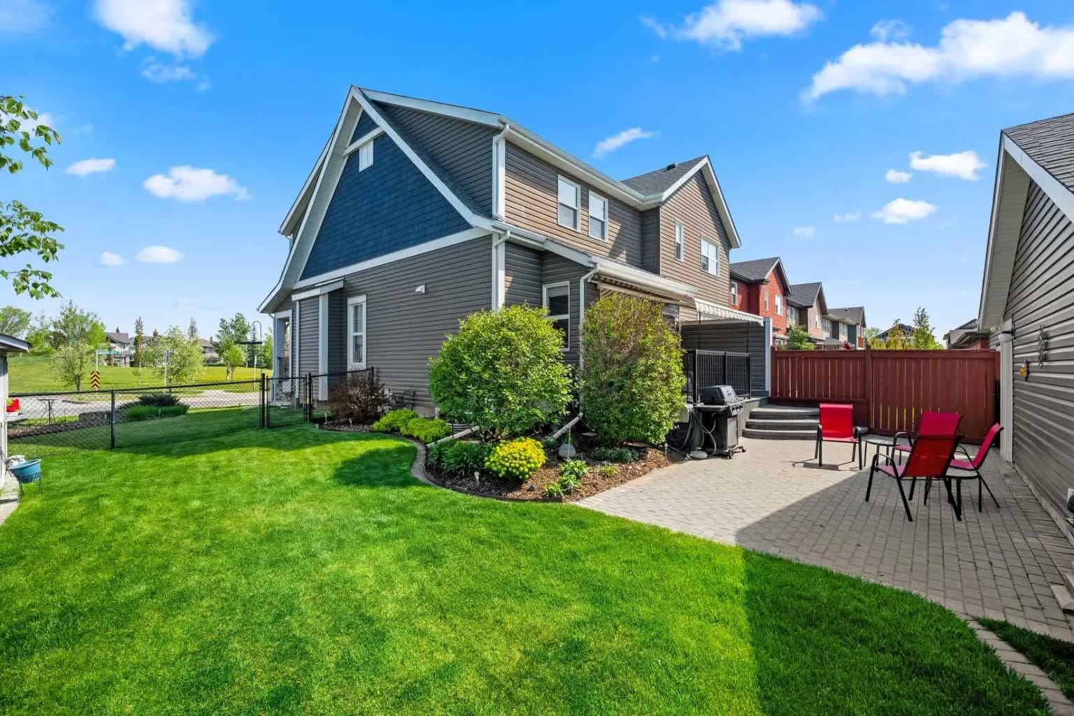Semi Detached (Half Duplex)