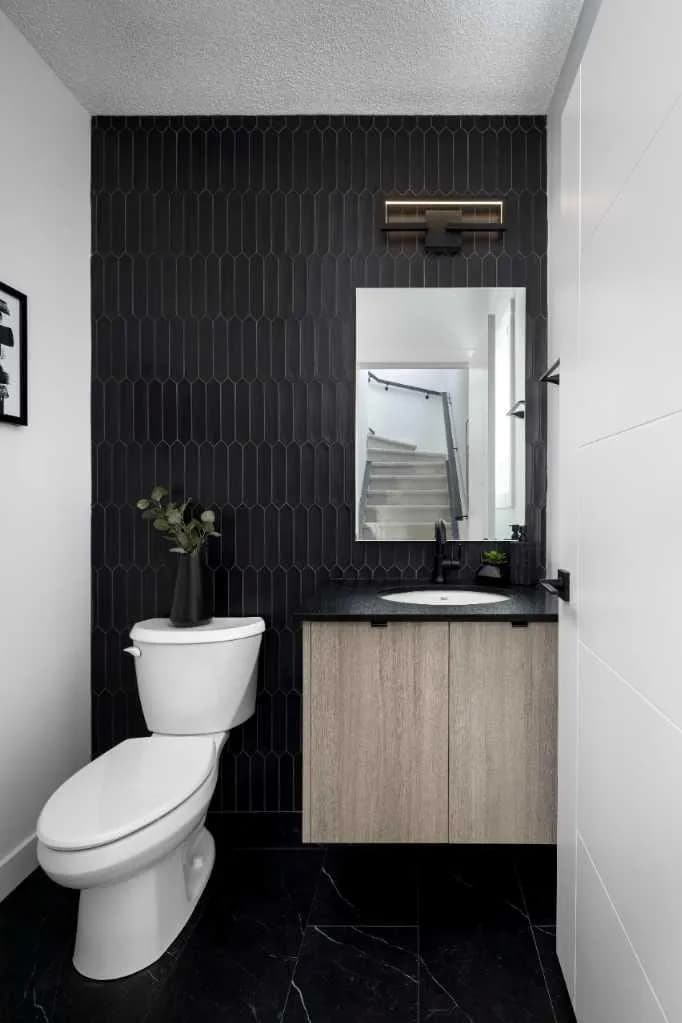 Semi Detached (Half Duplex)