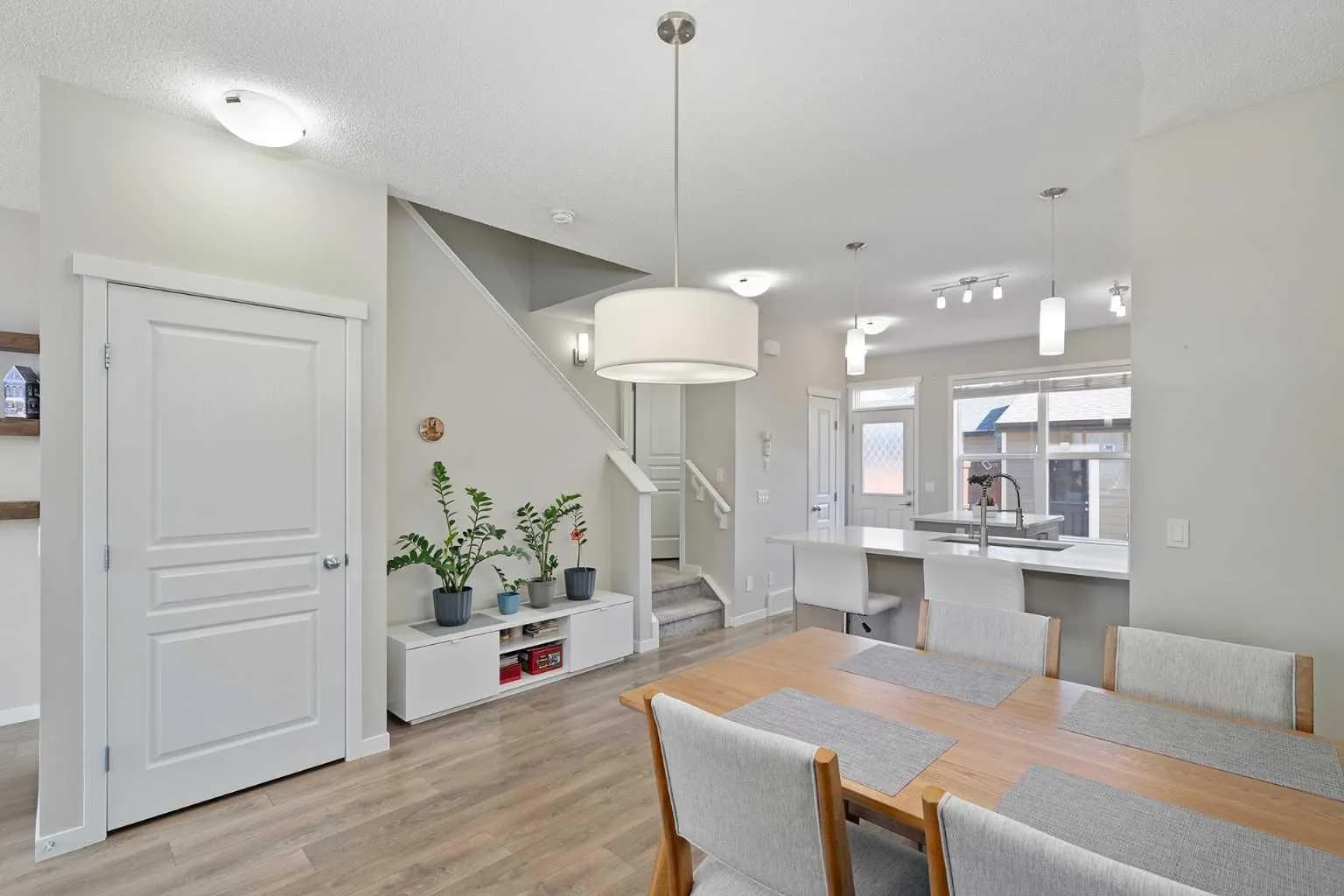 Semi Detached (Half Duplex)
