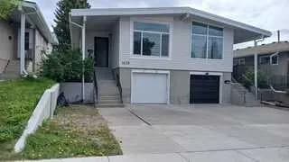 Semi Detached (Half Duplex)