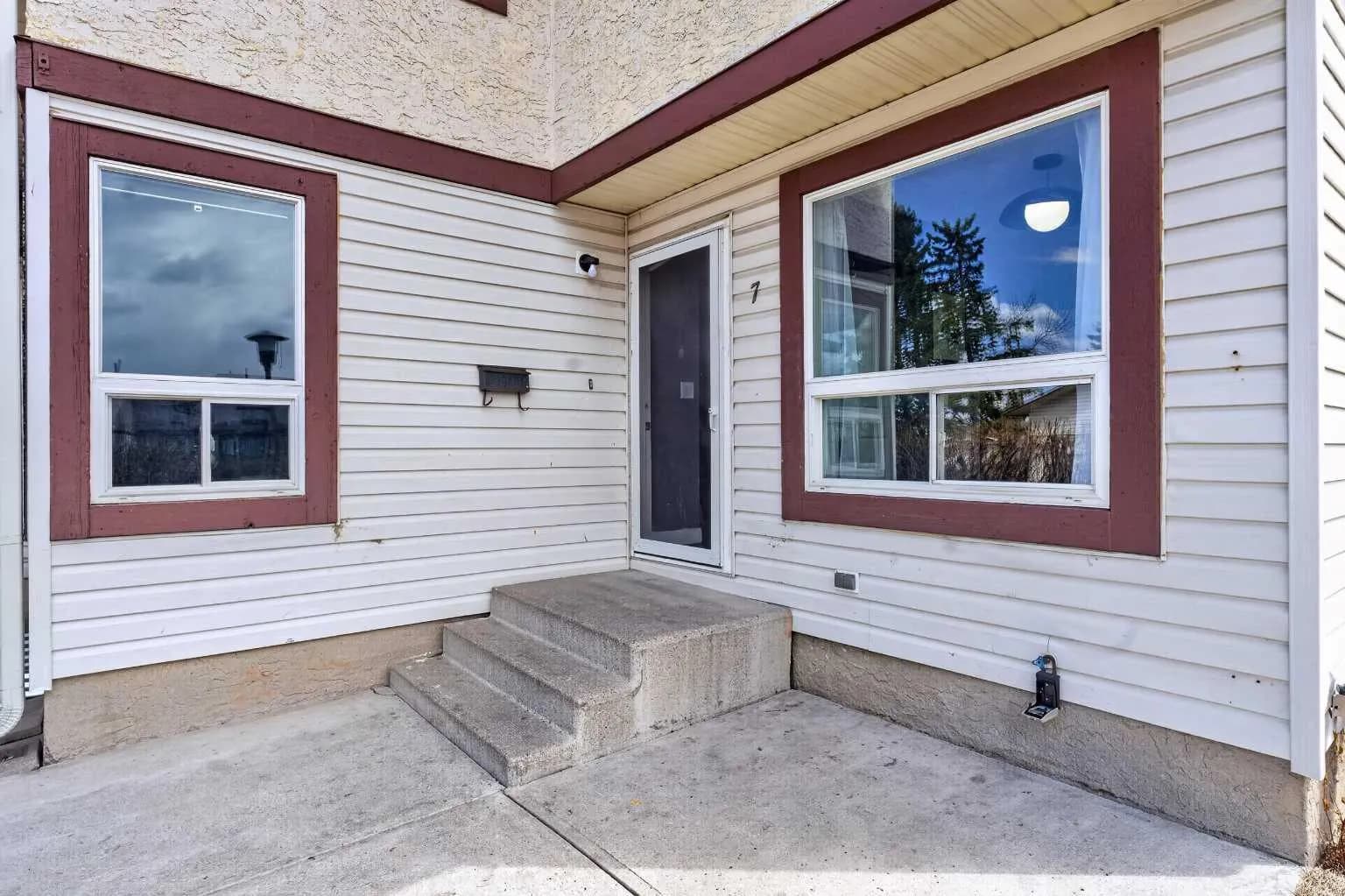 Row/Townhouse