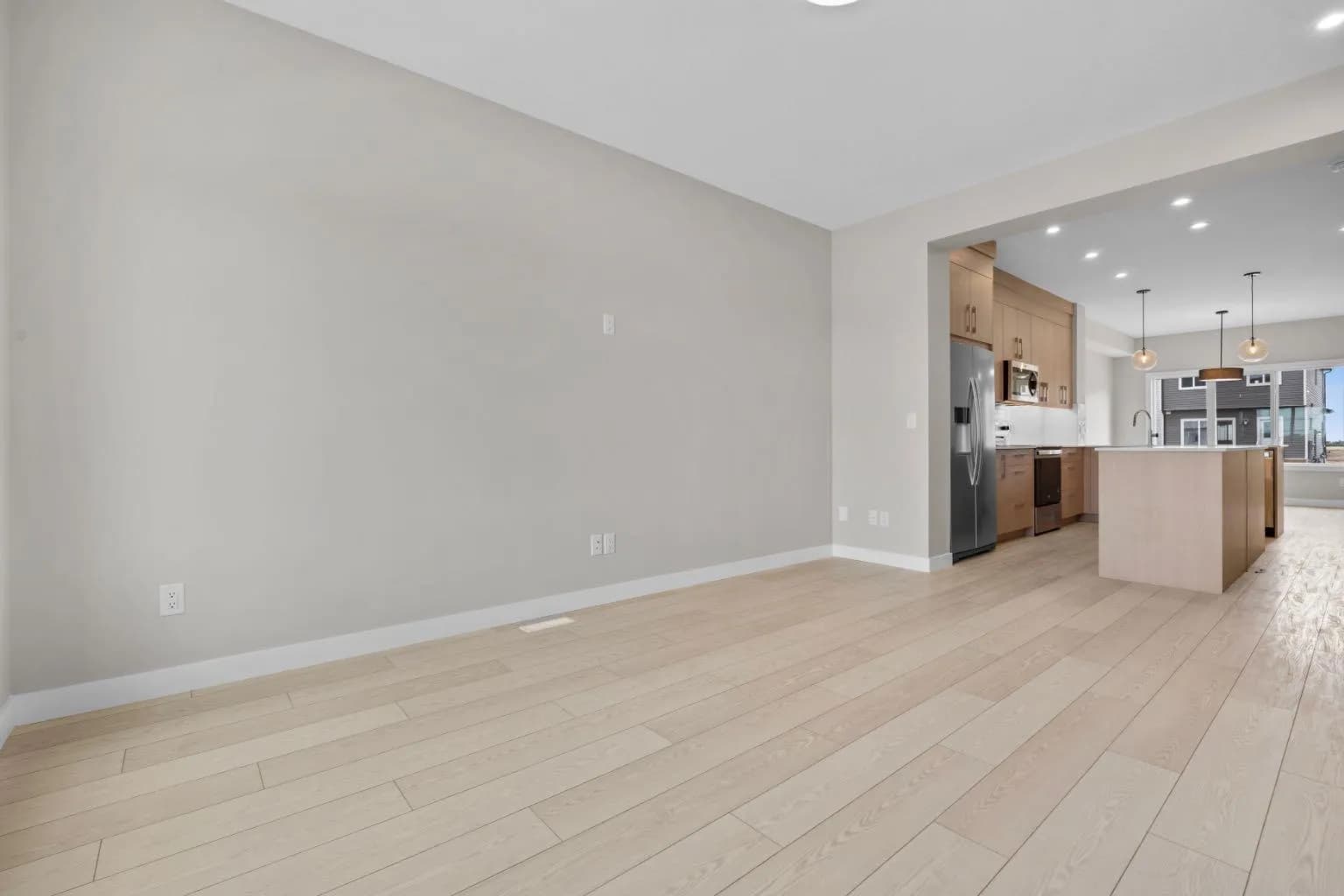 Semi Detached (Half Duplex)