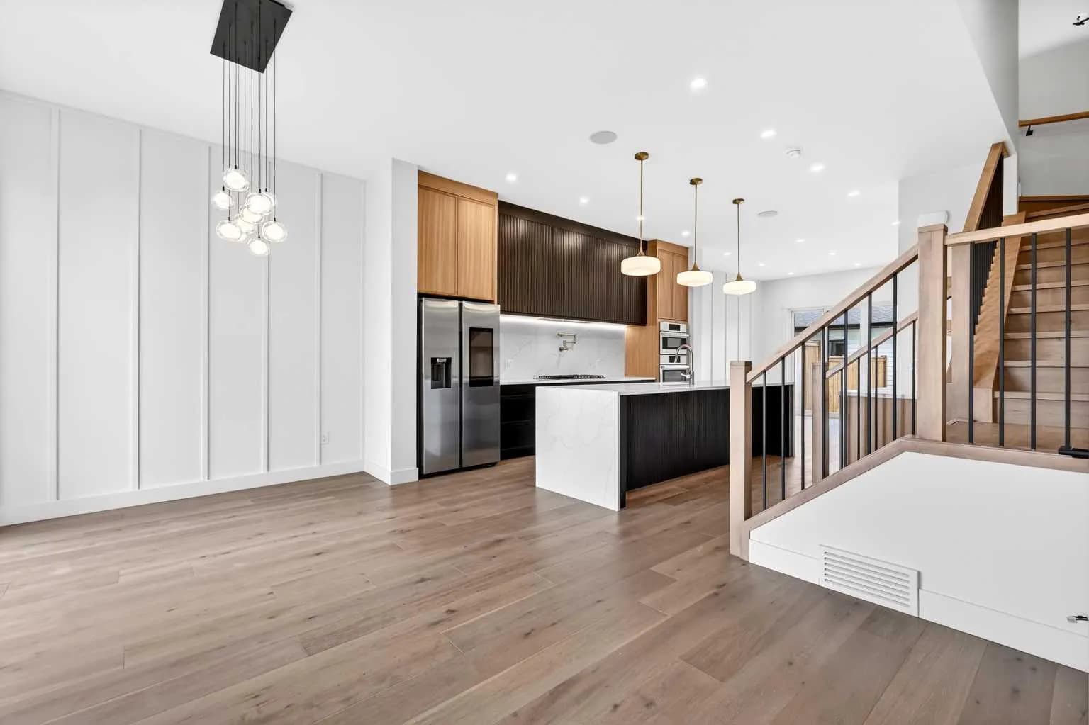 Semi Detached (Half Duplex)