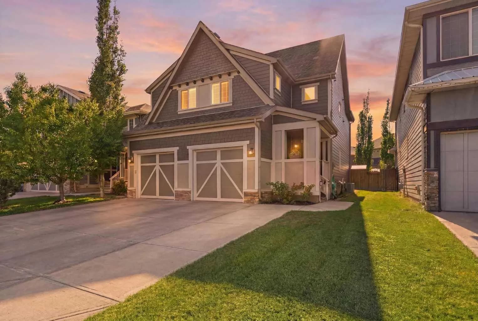Semi Detached (Half Duplex)