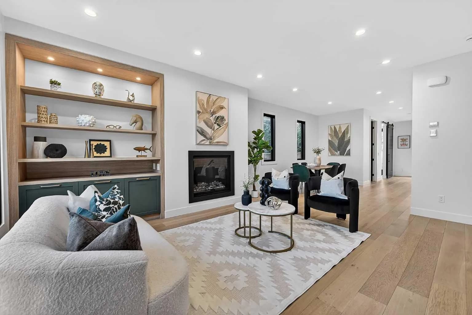 Semi Detached (Half Duplex)