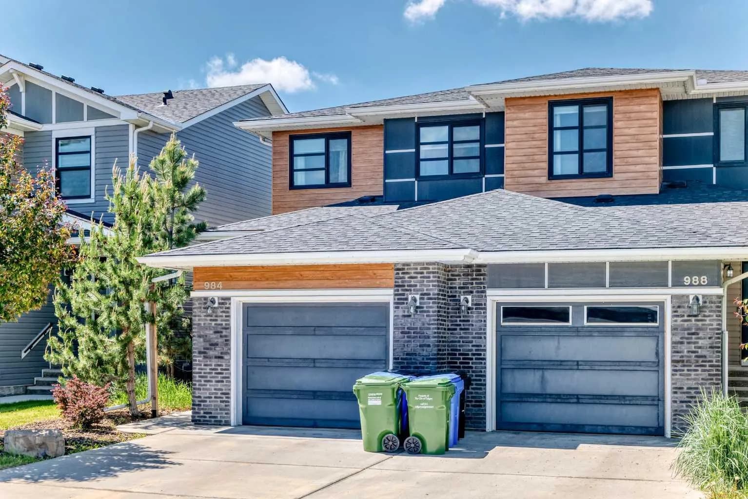 Semi Detached (Half Duplex)