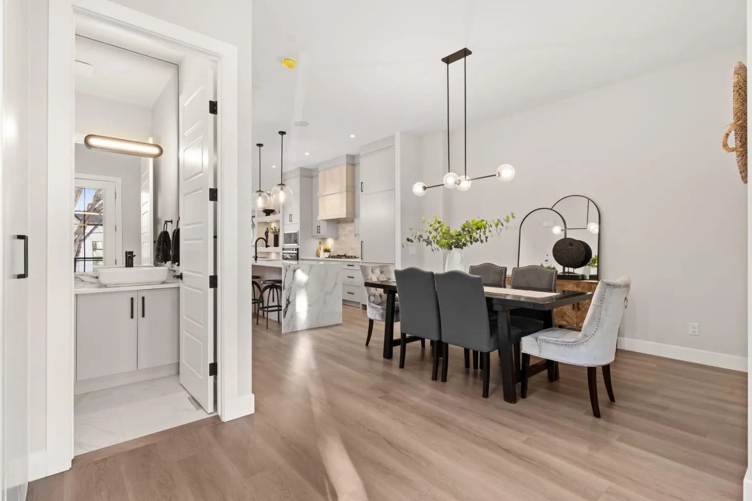 Semi Detached (Half Duplex)