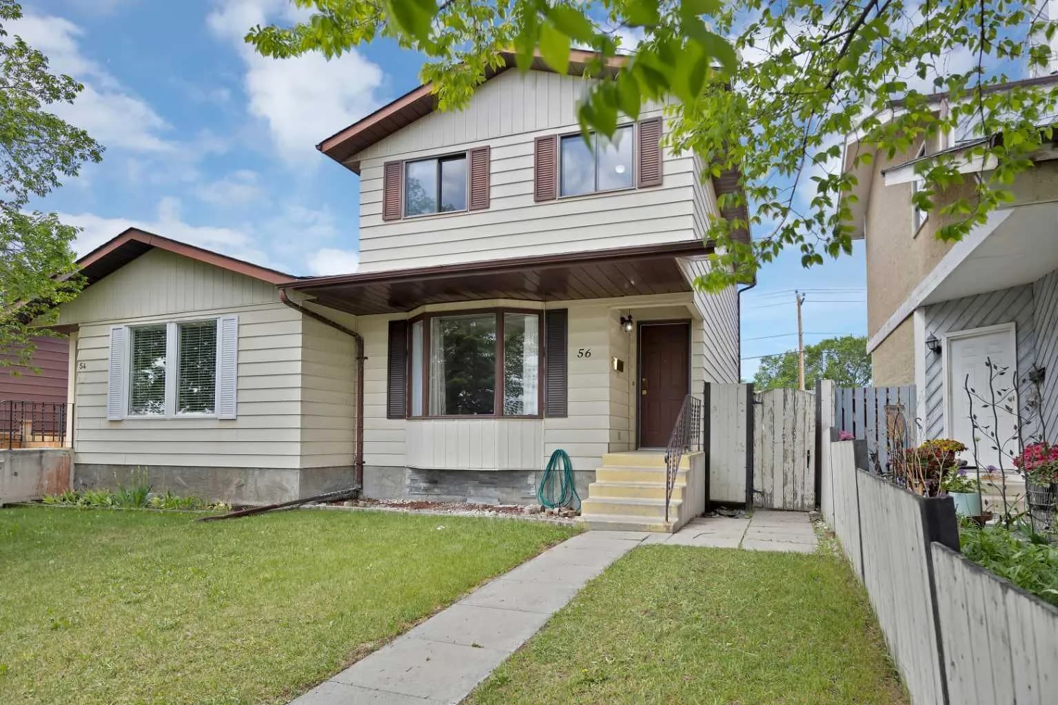 Semi Detached (Half Duplex)