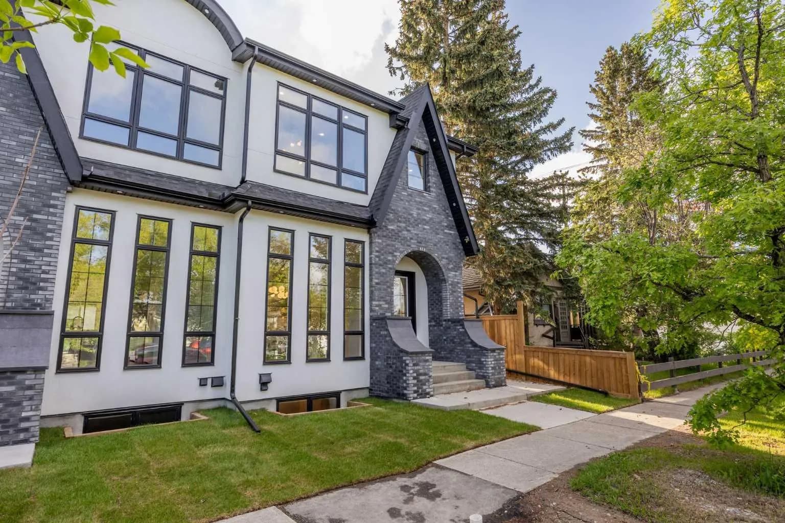 Semi Detached (Half Duplex)