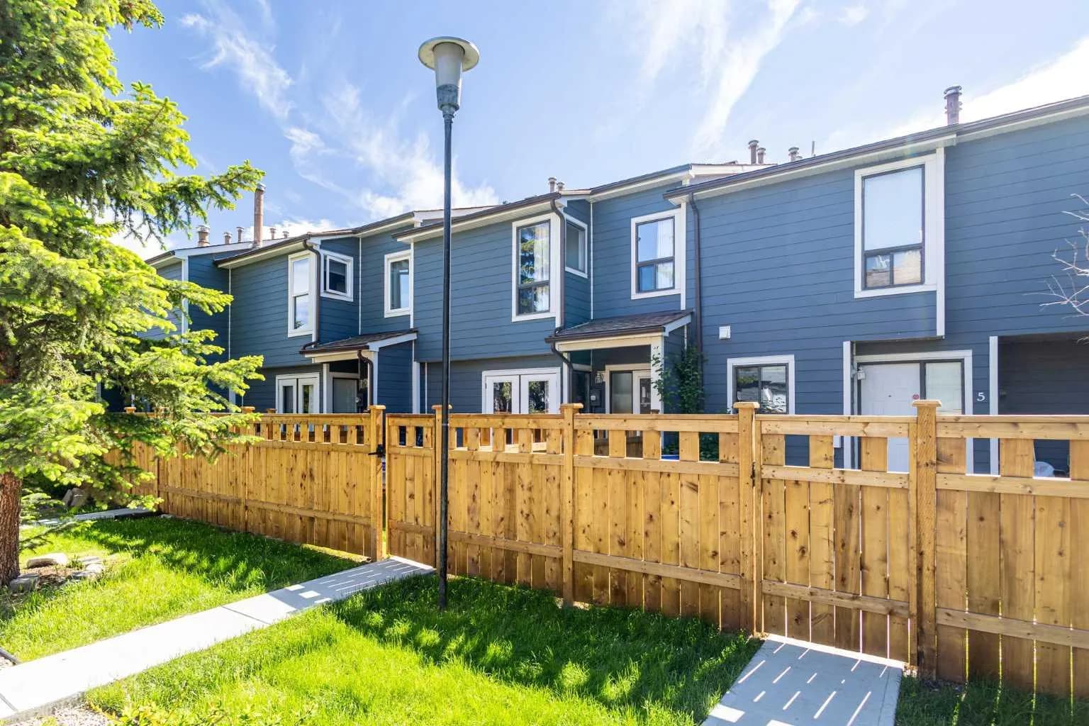Row/Townhouse