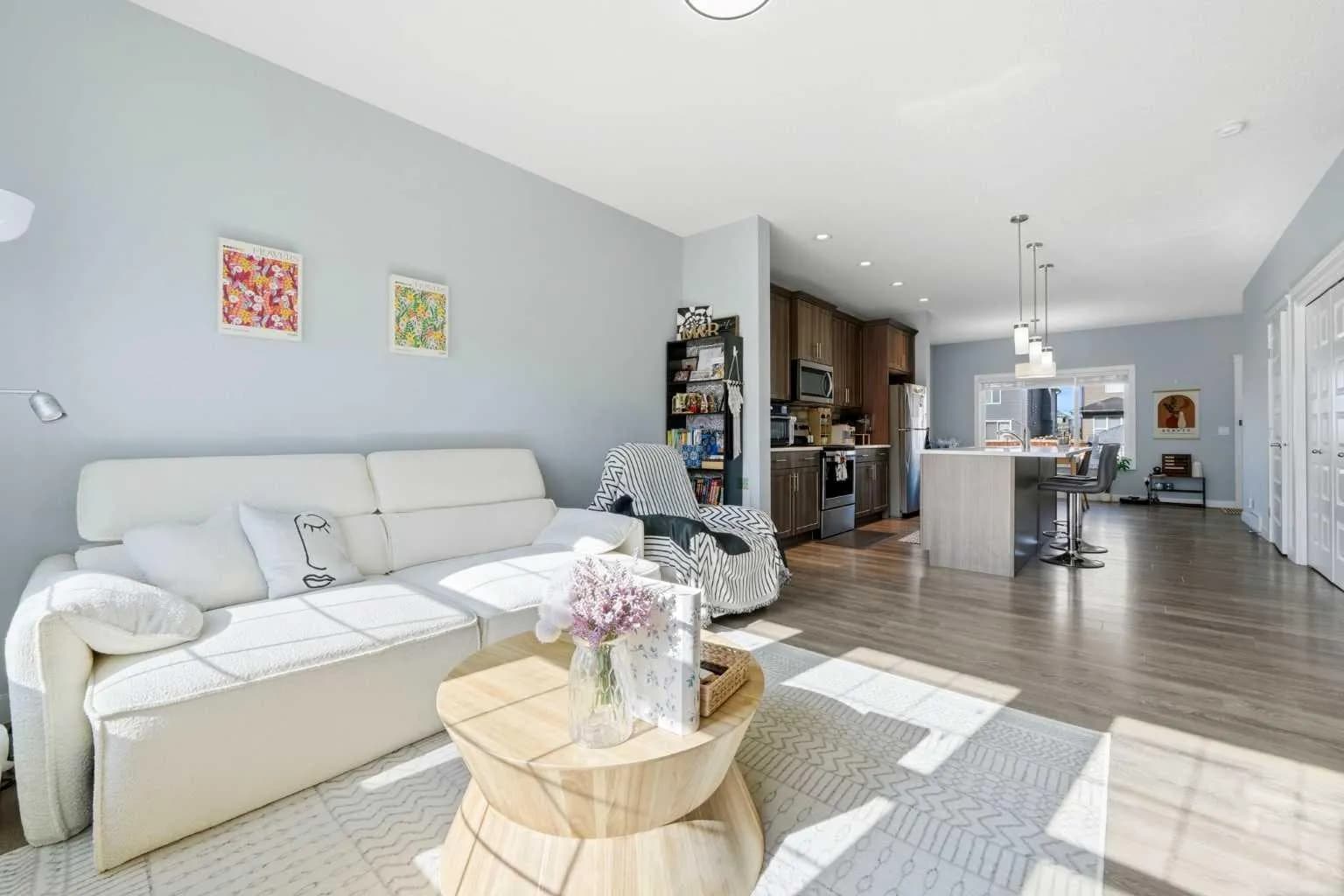 Semi Detached (Half Duplex)