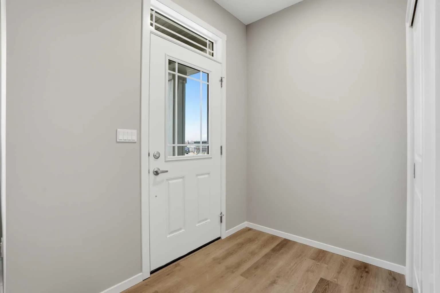 Semi Detached (Half Duplex)
