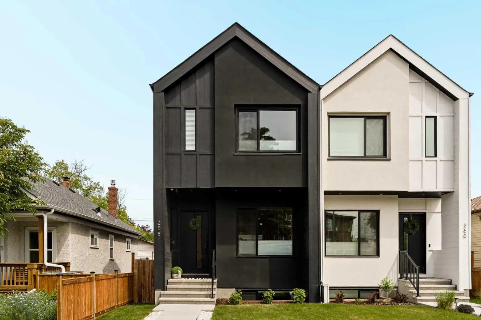 Semi Detached (Half Duplex)