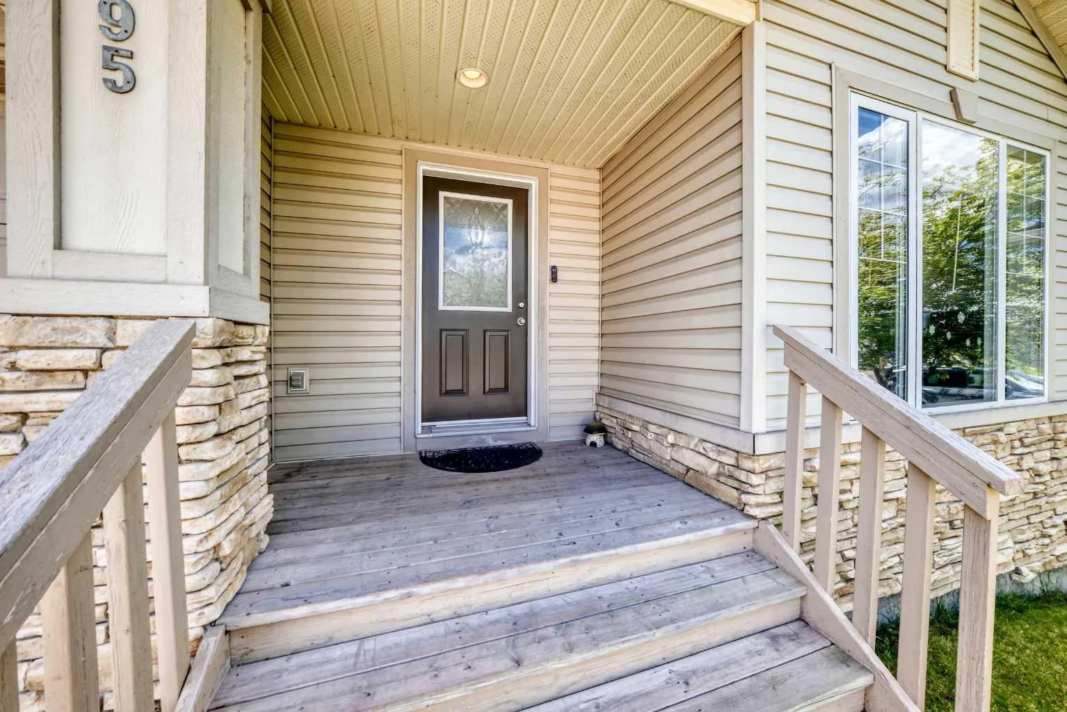 Semi Detached (Half Duplex)