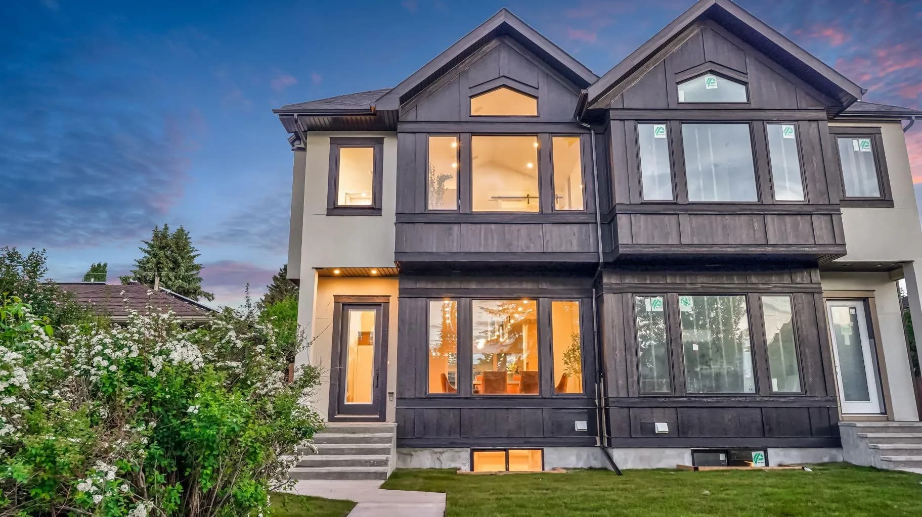 Semi Detached (Half Duplex)