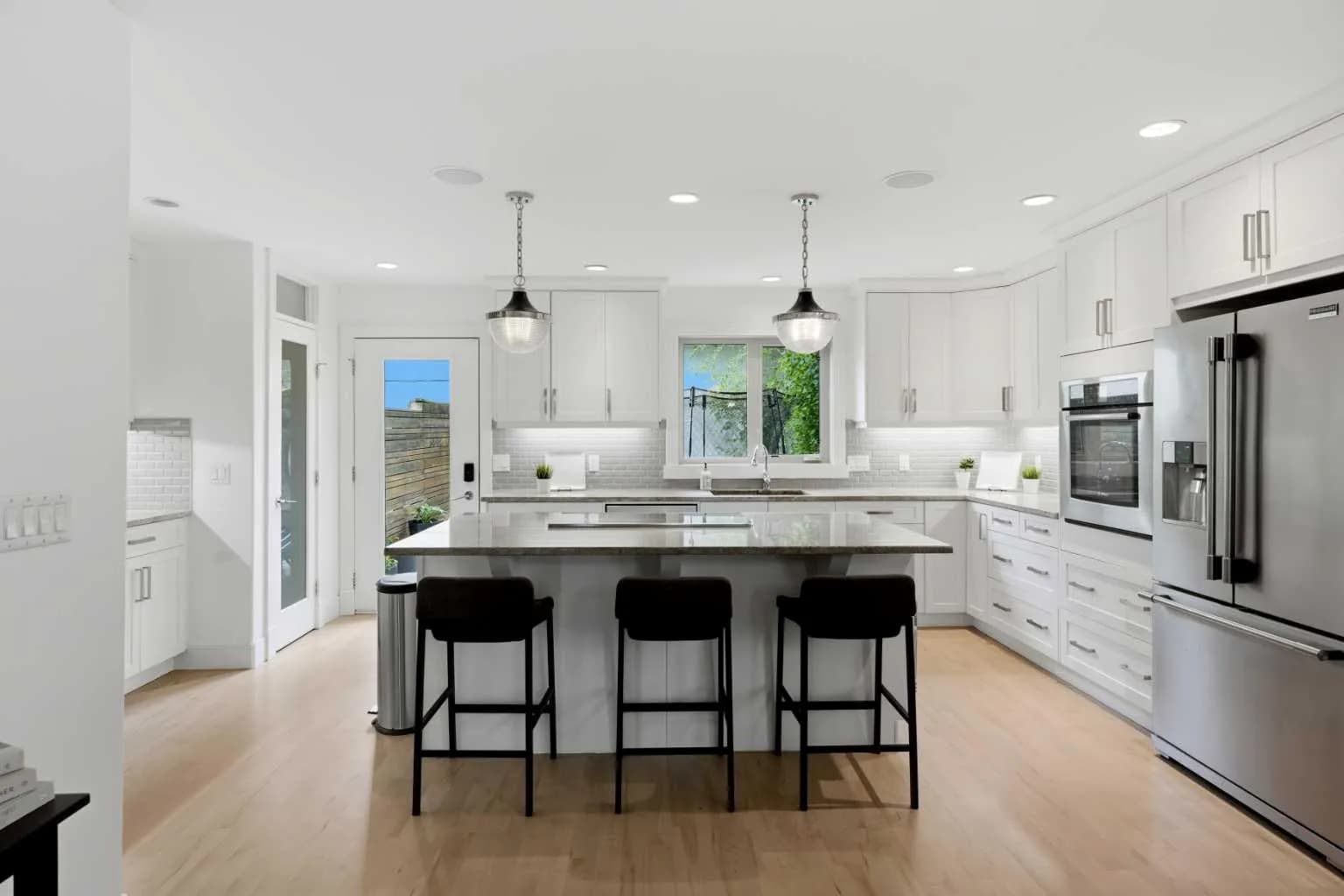 Semi Detached (Half Duplex)