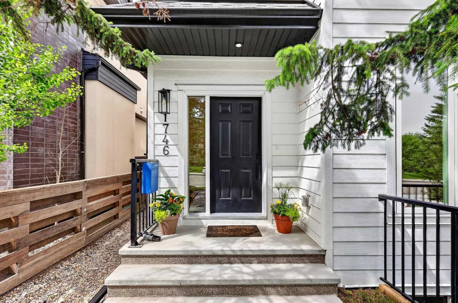 Semi Detached (Half Duplex)