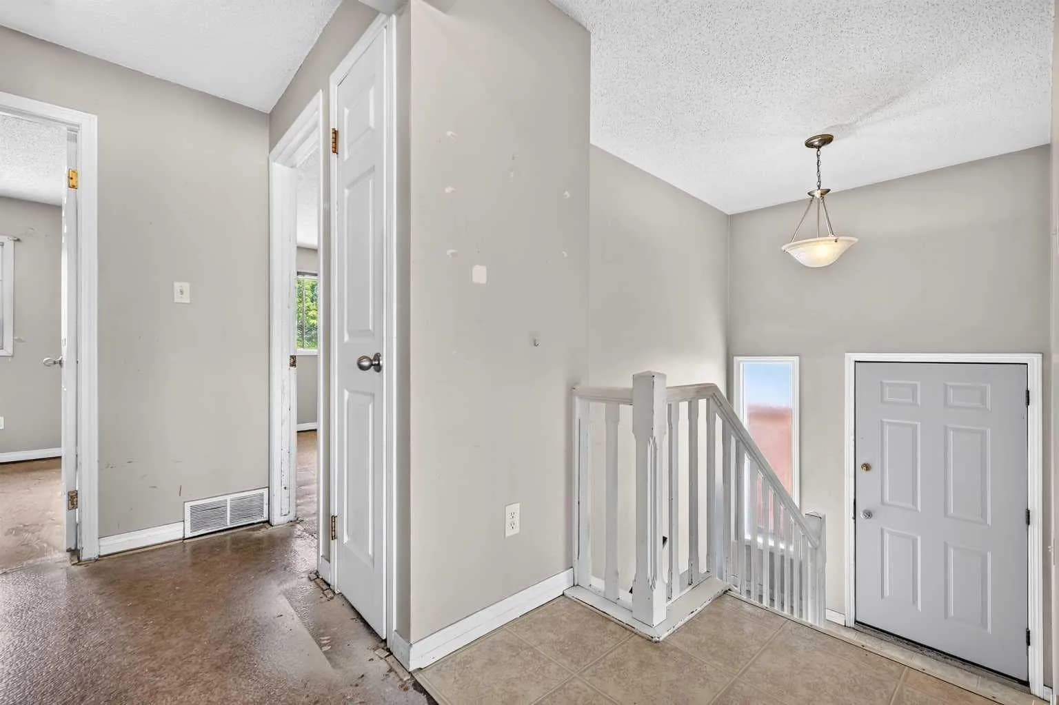 Semi Detached (Half Duplex)