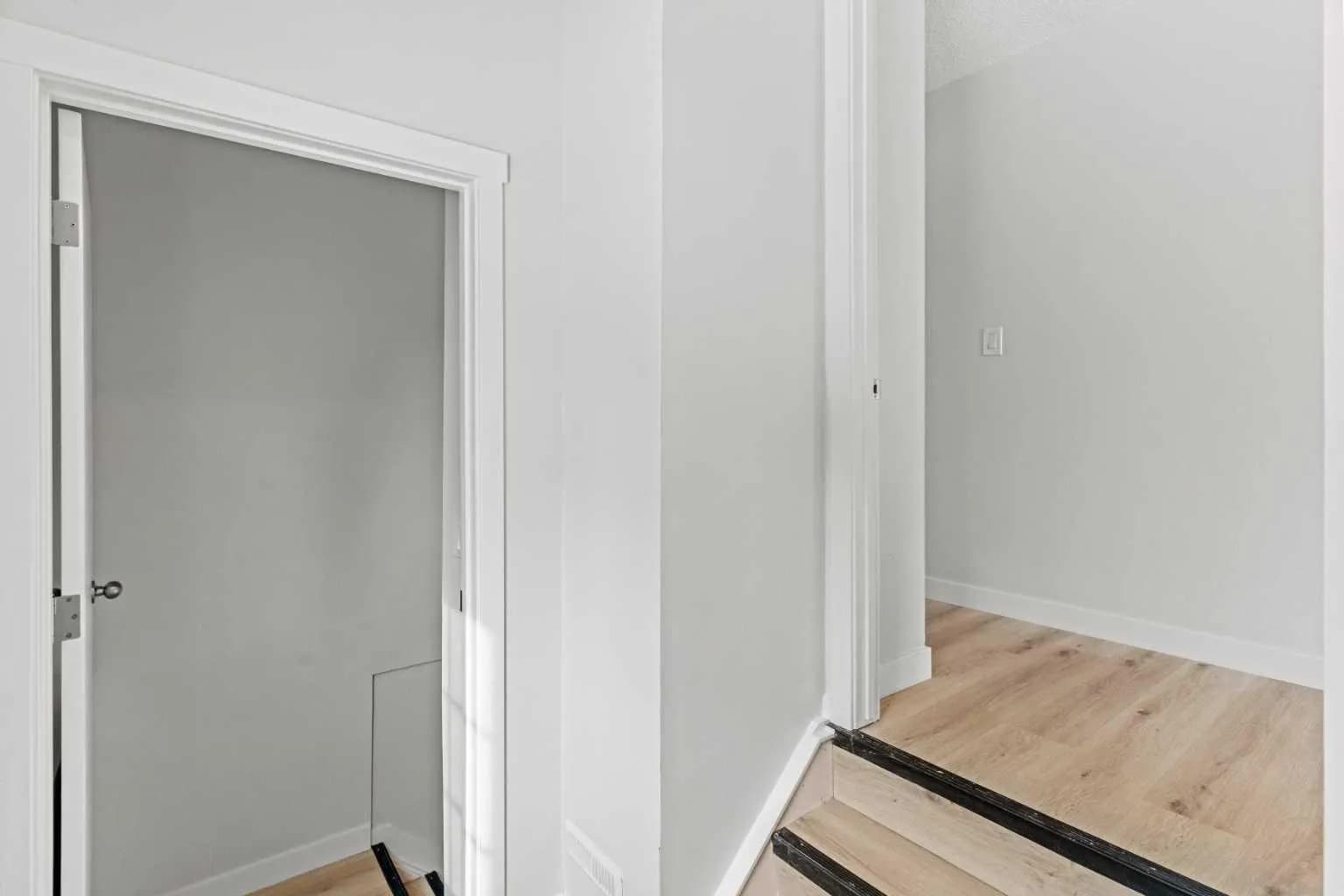 Semi Detached (Half Duplex)