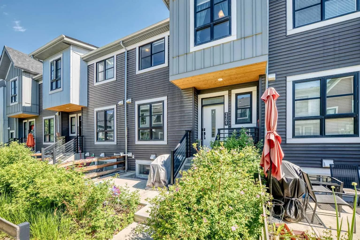 Row/Townhouse