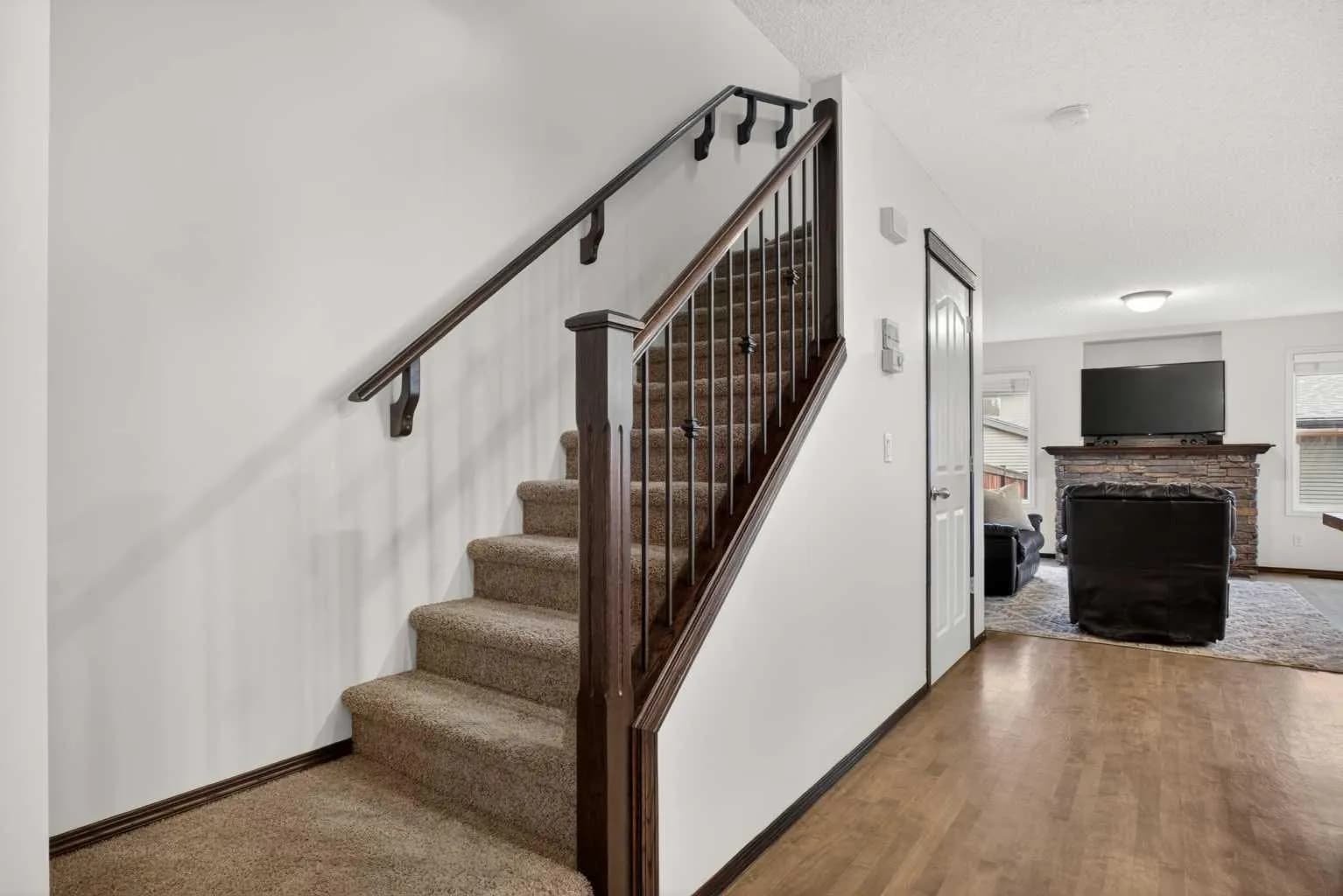 Semi Detached (Half Duplex)
