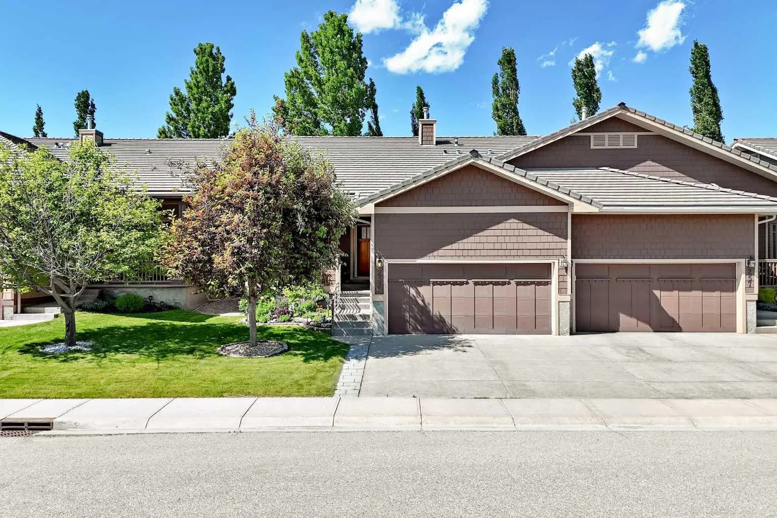 Semi Detached (Half Duplex)