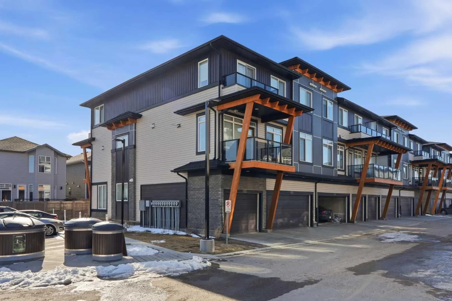 Row/Townhouse