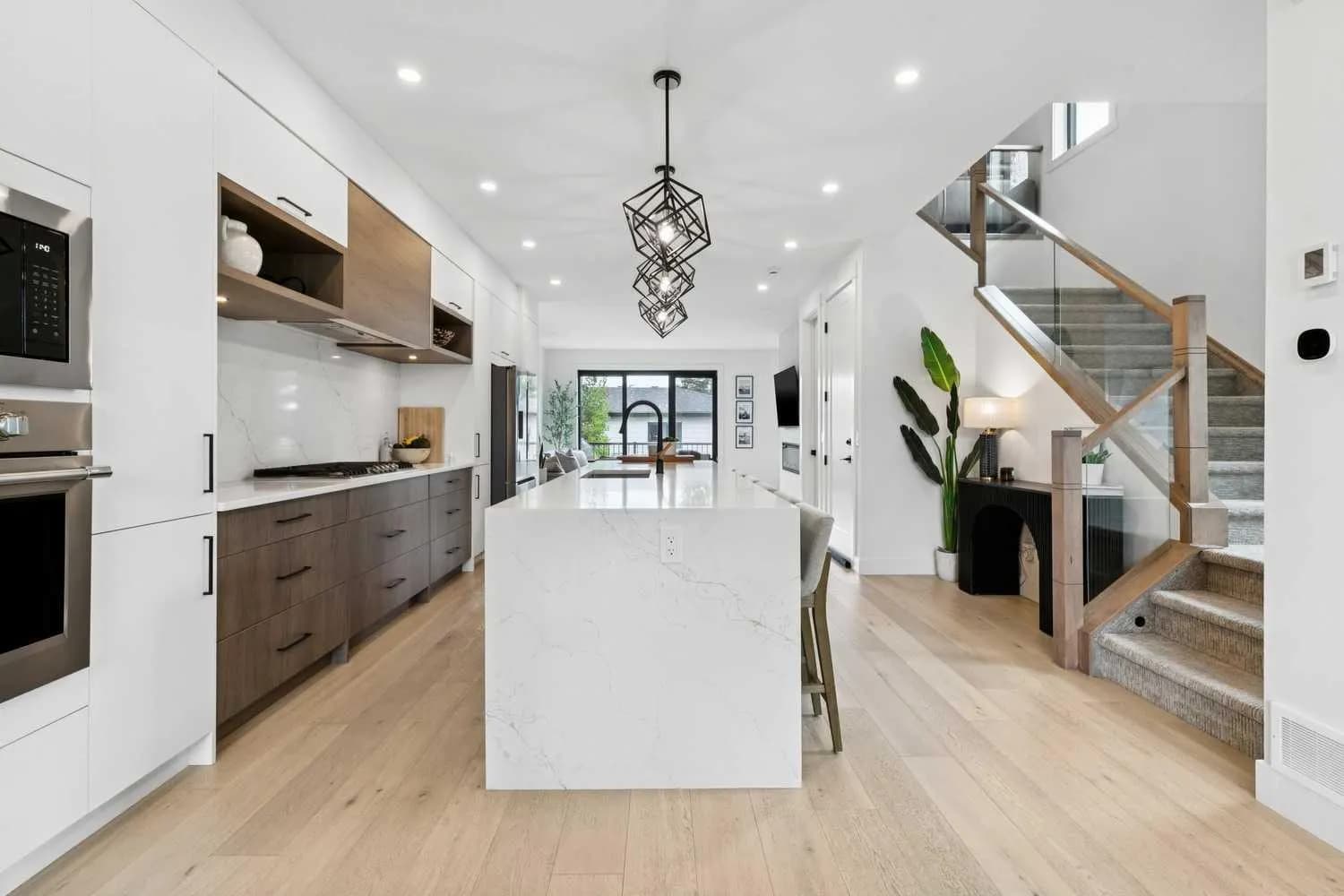 Semi Detached (Half Duplex)